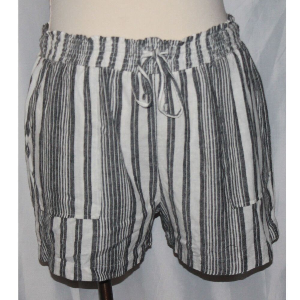 Time & Tru Linen Blend White & Heathered Black Elastic Wasit Shorts Size XXL 20